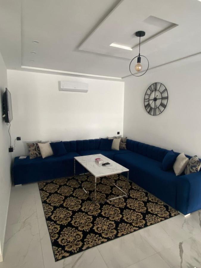 Iquama Atawhid Apartment Надор Екстериор снимка
